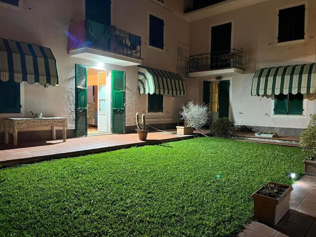 Casa Vacanza Sole Terrazza Ameglia